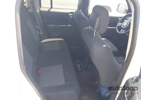 2016 Jeep Patriot Sport z USA, uszkodzony, nr VIN 1C4NJRBB6GD668717